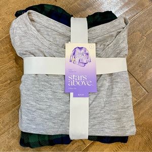 Stars Above Women’s 2 Piece Henley Top Plaid Fleece Pants Pajama Set Green NWT